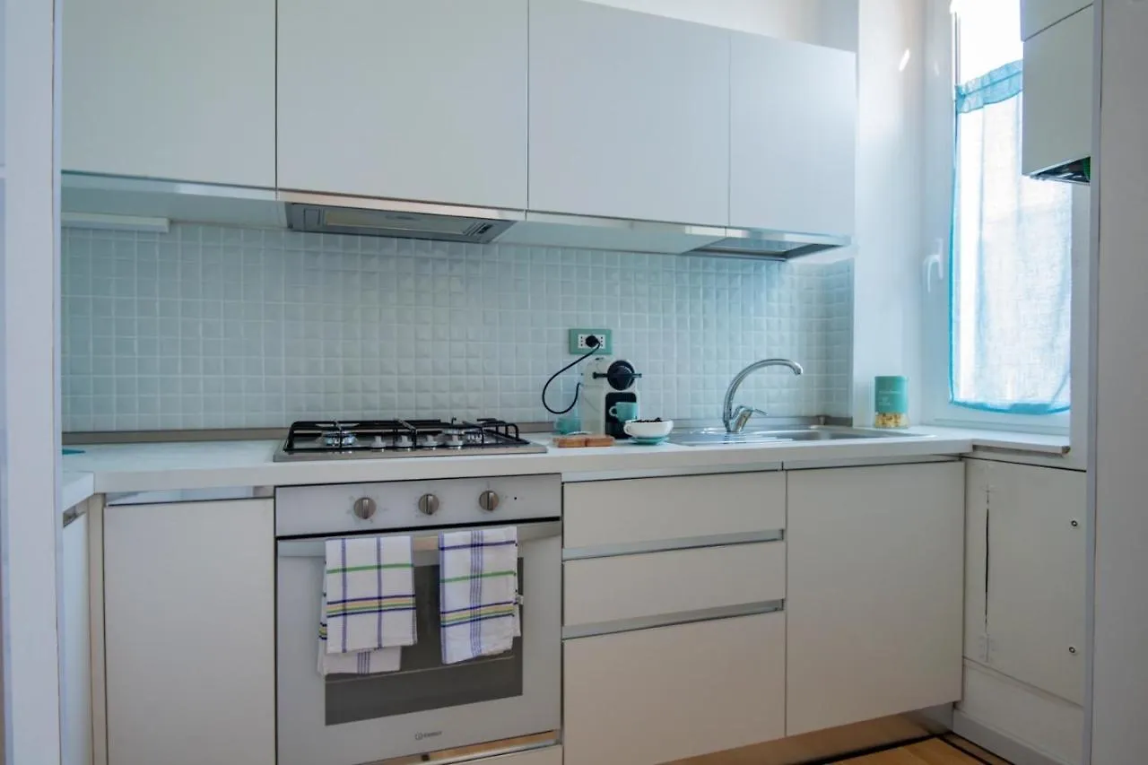 Apartment Ferienwohnung Viabai Con Parcheggio Privato Genua Italien